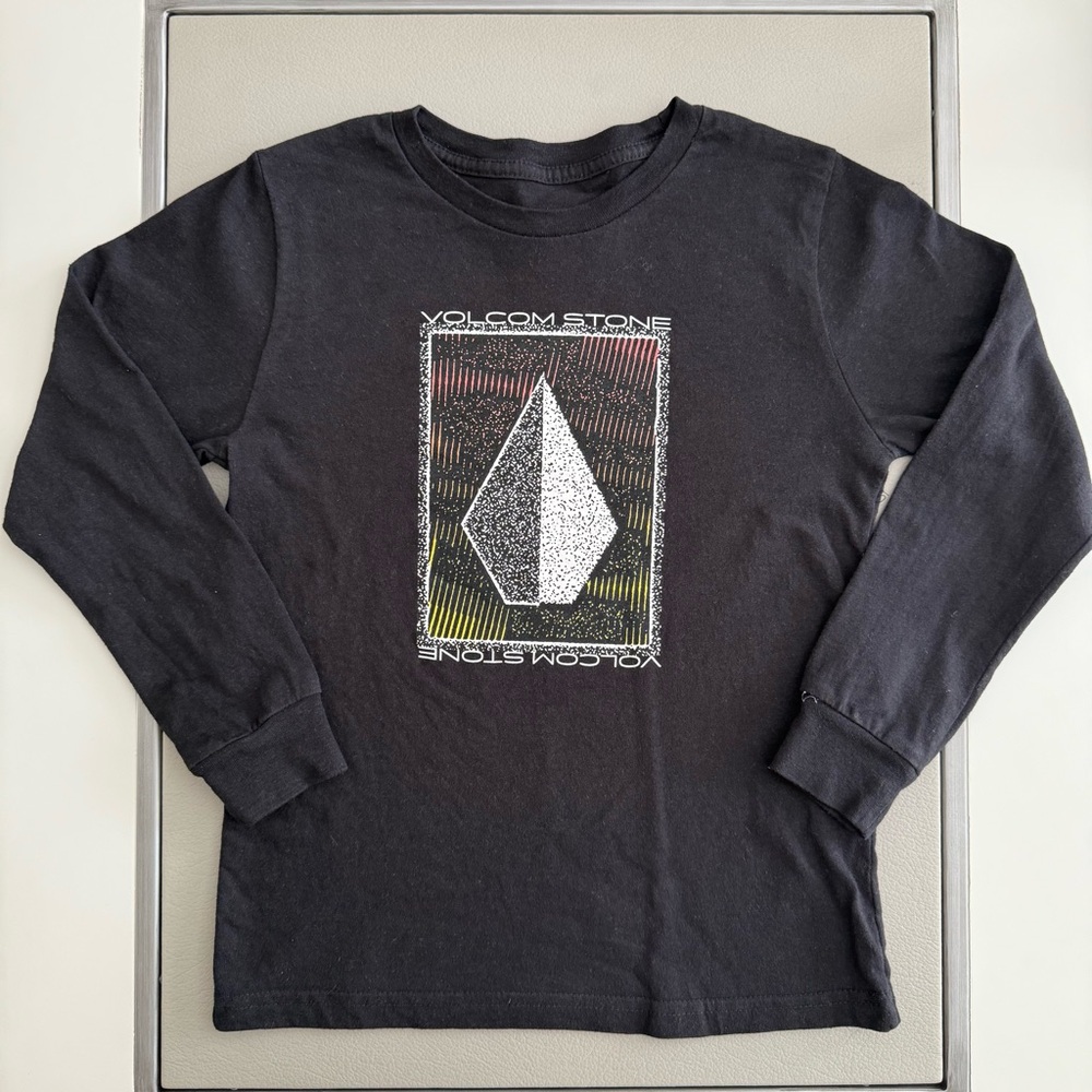 VOLCOM KIDS LOGO T-SHIRT | Balck | Long-sleeve Logo Tee | Size 6/L